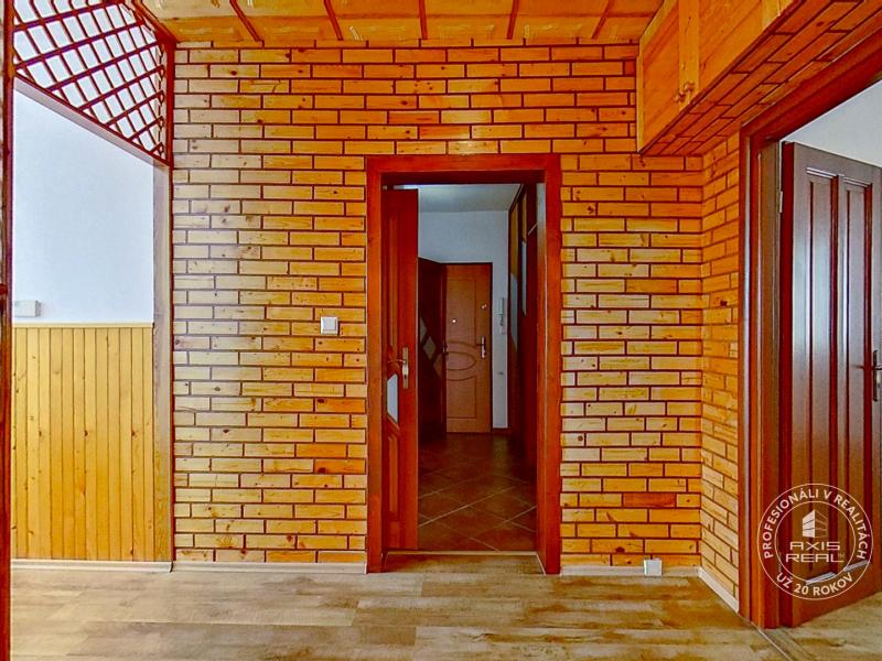 Sale Three bedroom apartment, Three bedroom apartment, Okružná, Stará 