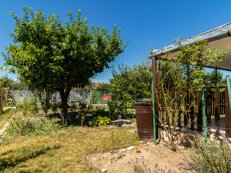 Sale Cottage, Cottage, Mokráň záhon, Bratislava - Ružinov, Slovakia