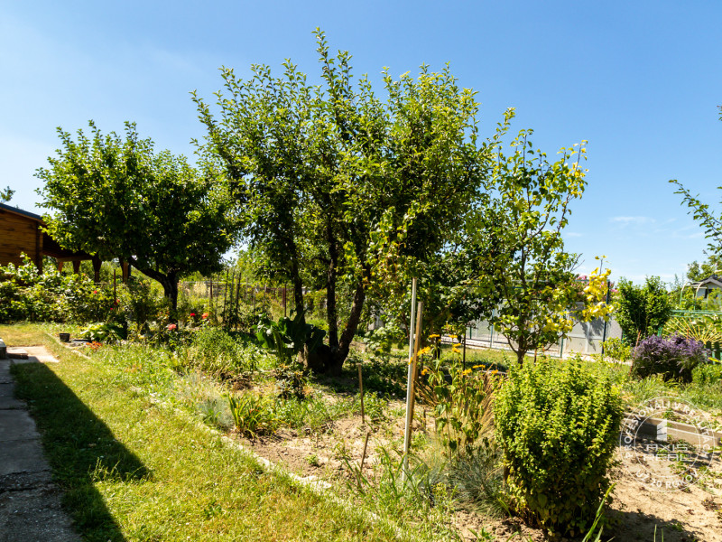 Sale Cottage, Cottage, Mokráň záhon, Bratislava - Ružinov, Slovakia
