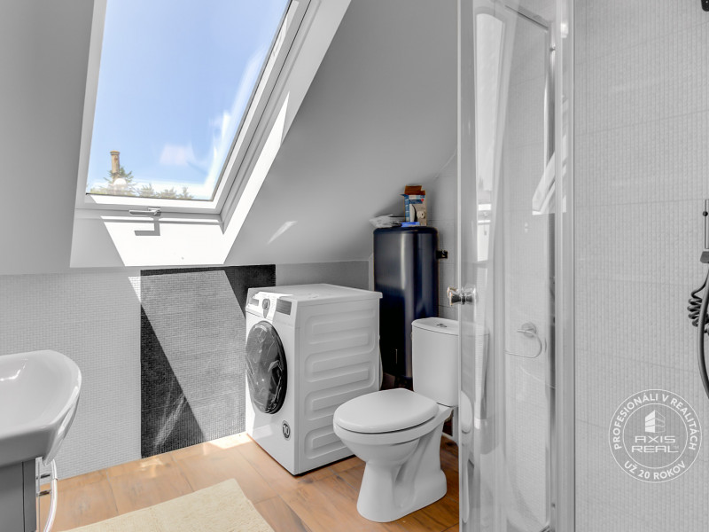  2-izb. byt v RD, TERASA BA. III. N. Mesto, Gavlovičova ul.