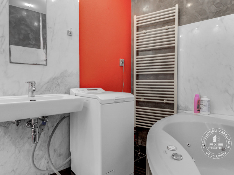 Slnečný 1-izb. byt, LODŽIA, BA IV Karlova Ves, Matejkova