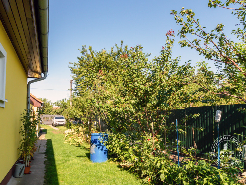  4-izbový DREVODOM, pozemok 1640 m2, Senec, Hrubý Šúr