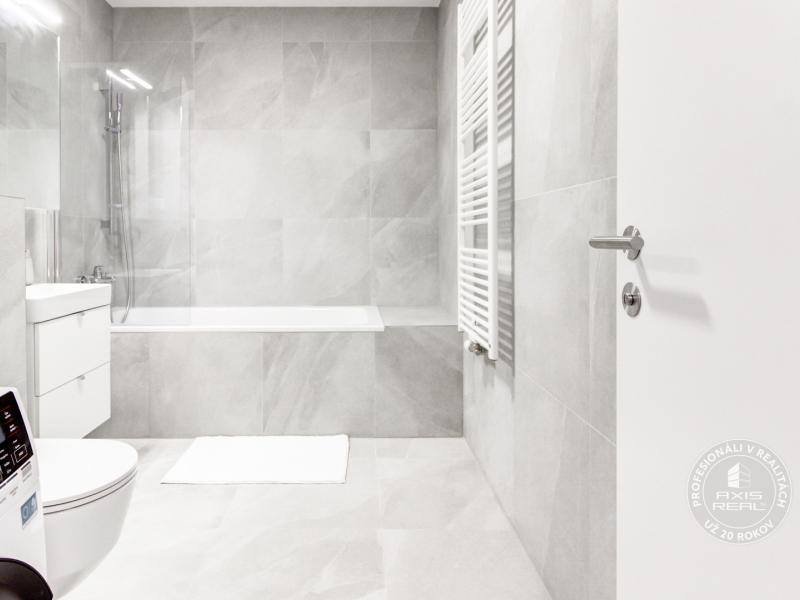  NOVÝ krásny 2i byt, ZWIRN, 2x balkón, parkovanie, Košická