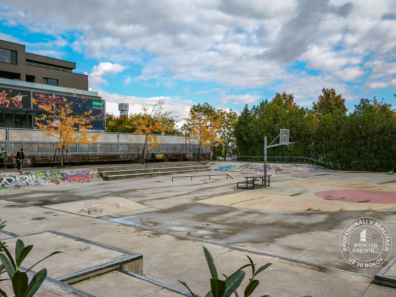  Rezervované: 1-izbový byt Rača, Závadská