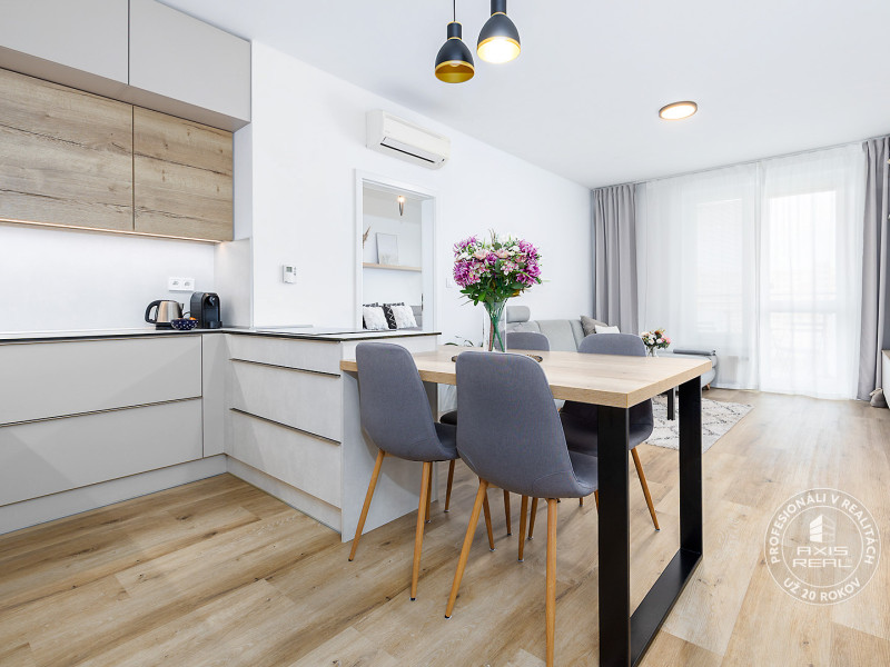  TOP lokalita na začiatku Petržalky, DVE VEŽE, Bosákova ul.