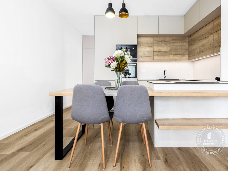  TOP lokalita na začiatku Petržalky, DVE VEŽE, Bosákova ul.