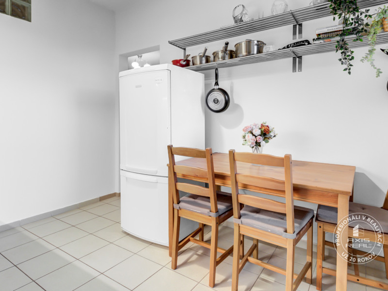  TOP LOKALITA 3-izb. byt pri Chorvátskom ramene, Tematínska