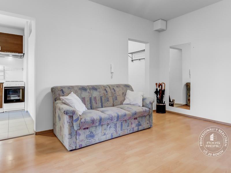  TOP LOKALITA 3-izb. byt pri Chorvátskom ramene, Tematínska