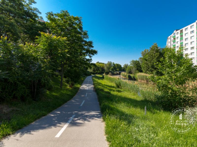  TOP LOKALITA 3-izb. byt pri Chorvátskom ramene, Tematínska