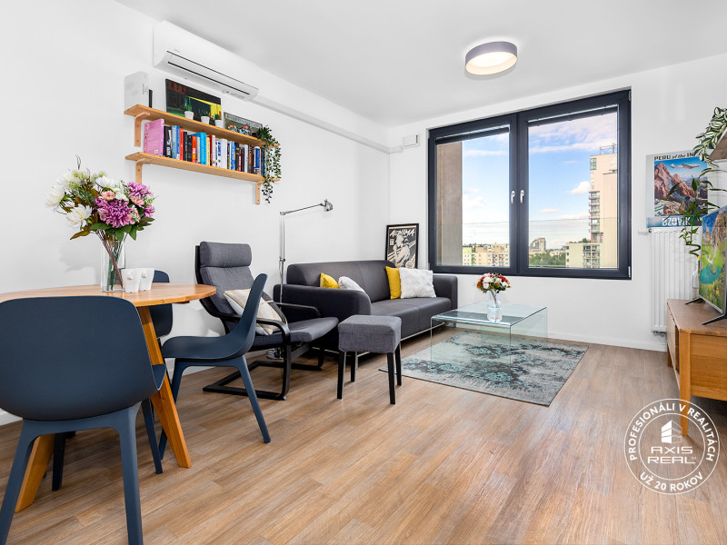  2-izbový byt s oddelenou kuchyňou a KLÍMOU, Miletičova 60