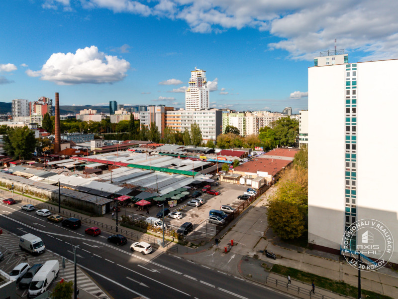 2-izbový byt s oddelenou kuchyňou a KLÍMOU, Miletičova 60