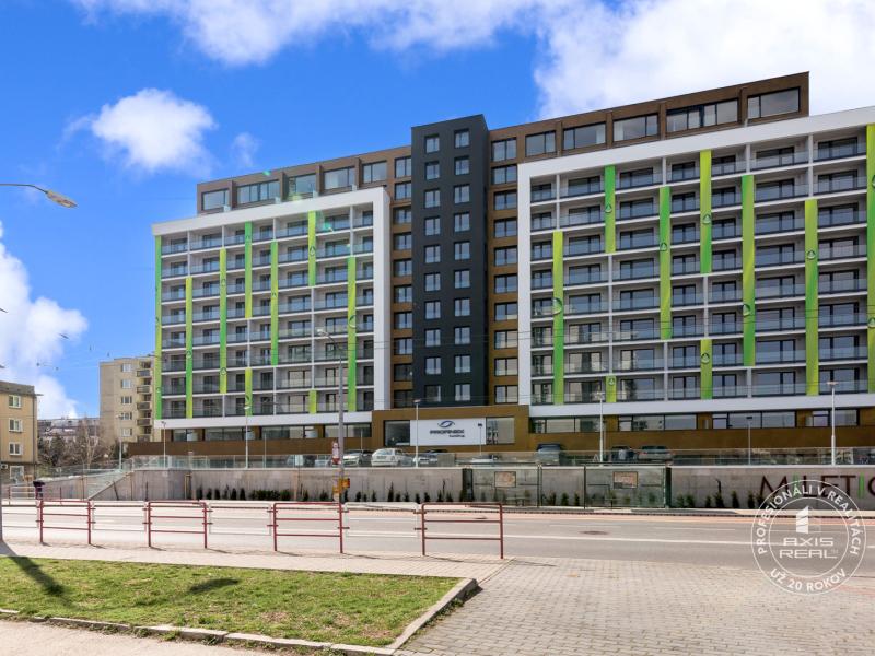  2-izbový byt s oddelenou kuchyňou a KLÍMOU, Miletičova 60