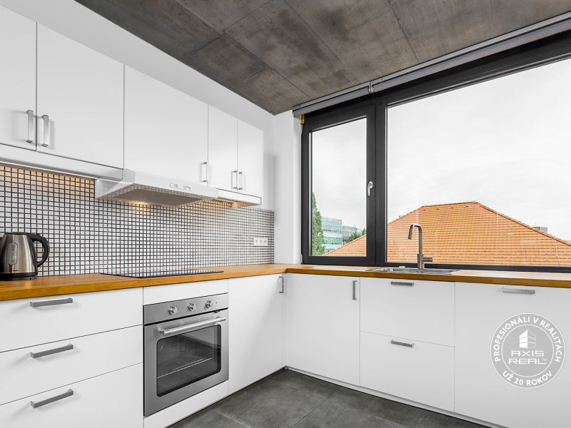  ŠTÝLOVÝ 3-izbový MEZONET s  DVOMI TERASAMI pri NC Nivy