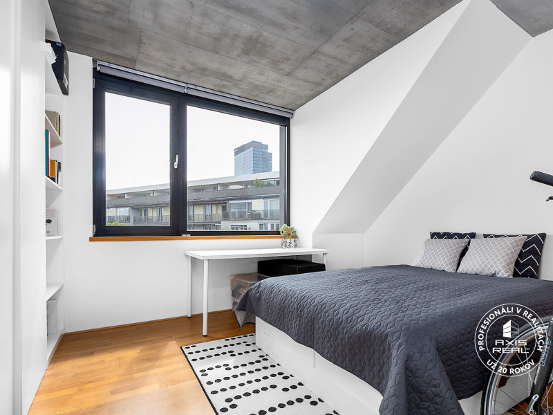  ŠTÝLOVÝ 3-izbový MEZONET s  DVOMI TERASAMI pri NC Nivy