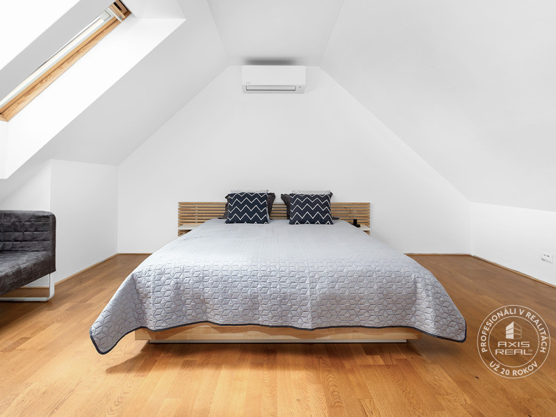  ŠTÝLOVÝ 3-izbový MEZONET s  DVOMI TERASAMI pri NC Nivy