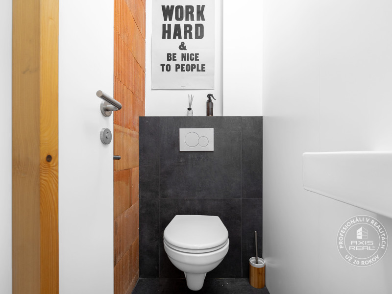  ŠTÝLOVÝ 3-izbový MEZONET s  DVOMI TERASAMI pri NC Nivy