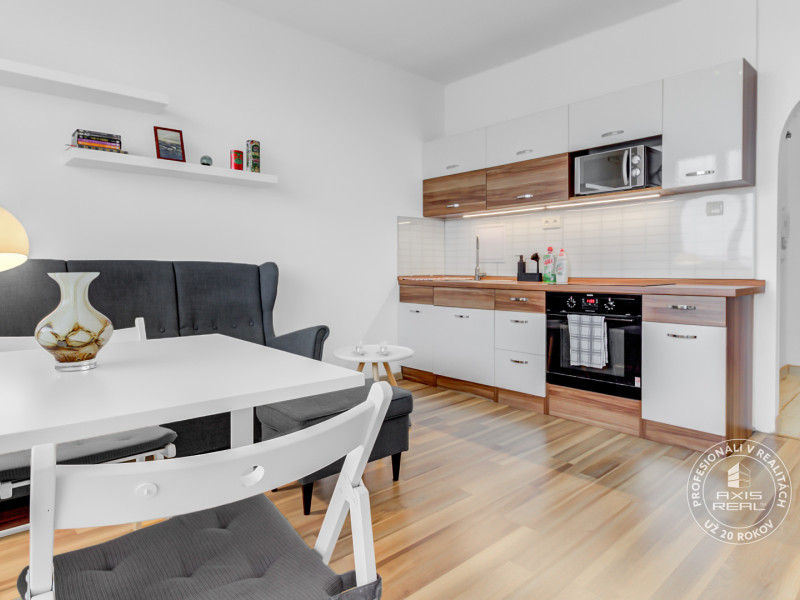  Dvojgarsónka, 2x LODŽIA, BA V. Petržalka, Nám. hraničiarov