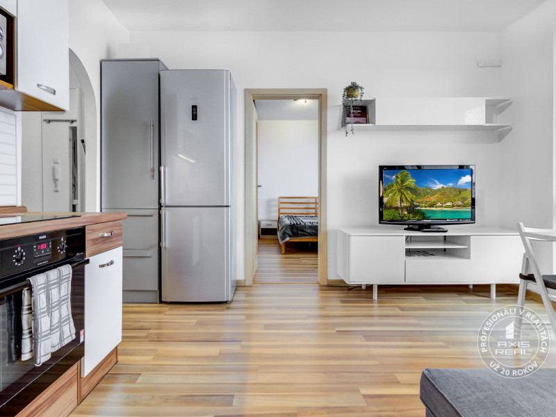  Dvojgarsónka, 2x LODŽIA, BA V. Petržalka, Nám. hraničiarov