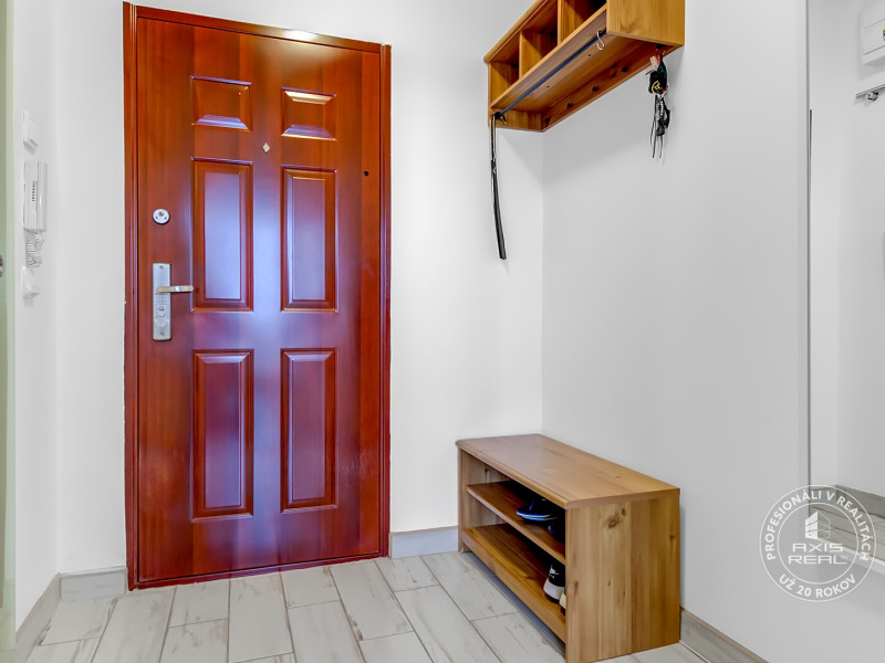  Dvojgarsónka, 2x LODŽIA, BA V. Petržalka, Nám. hraničiarov