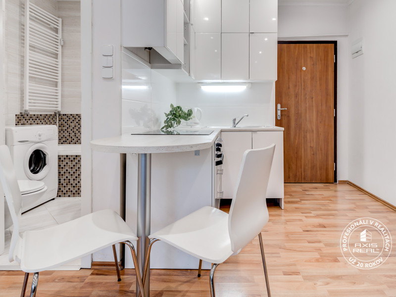  Pekná štýlová garsónka, PIVNICA, BA I SM, Slávičie údolie