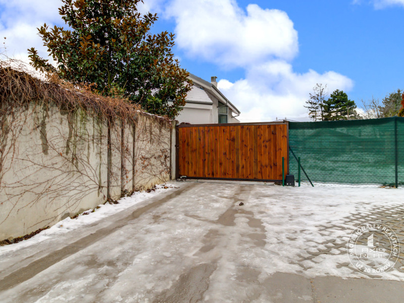  2-izb. MEZONET, PREDZÁHRADKA, PARKING, BA II., Hradská ul.