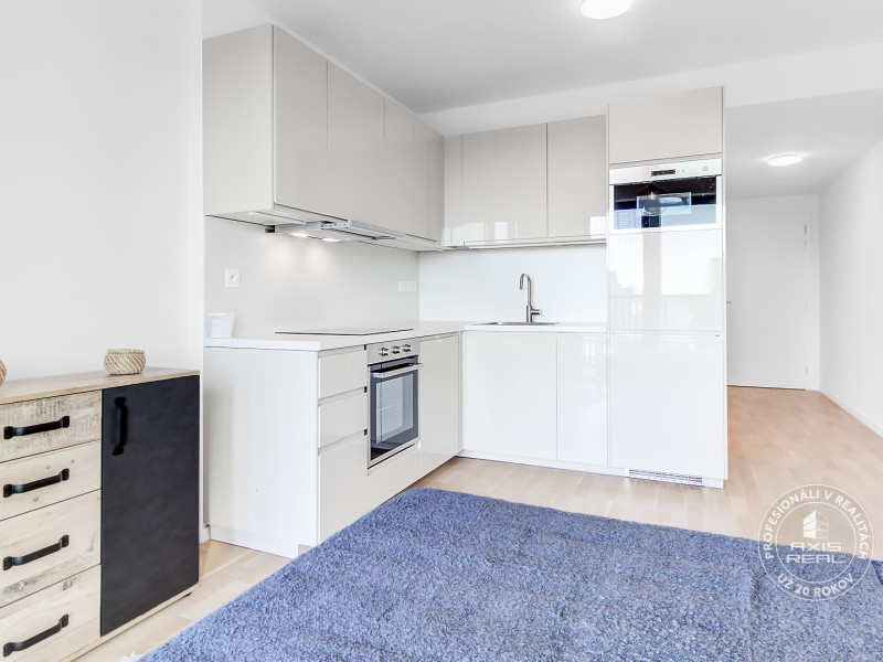  Novostavba GUTHAUS úplne nový zariadený 1-izb. byt, balkón