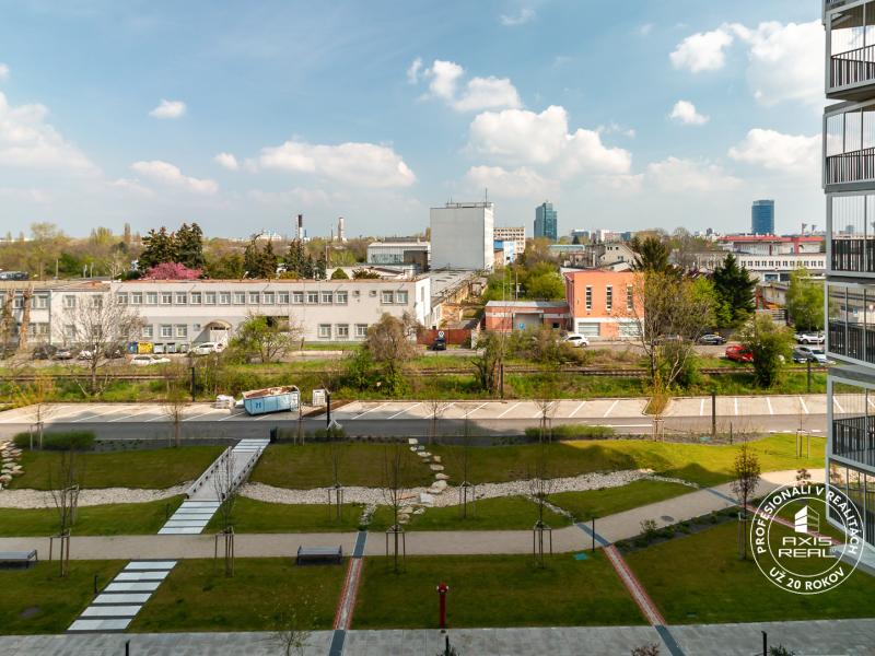  Novostavba GUTHAUS úplne nový zariadený 1-izb. byt, balkón