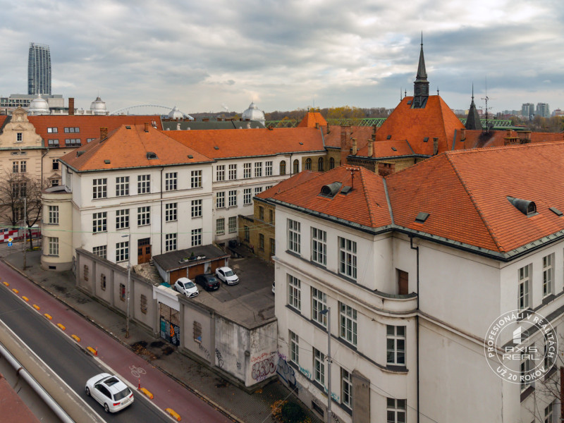2-izb. byt, KRÁSNY VÝHĽAD, BA. Staré Mesto, Vajanského ul.