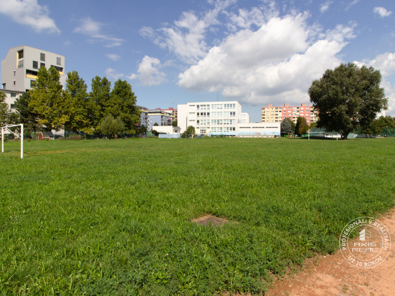  Pekný 2-izbový byt (54 m2) s BALKÓNOM v NOVOSTAVBE