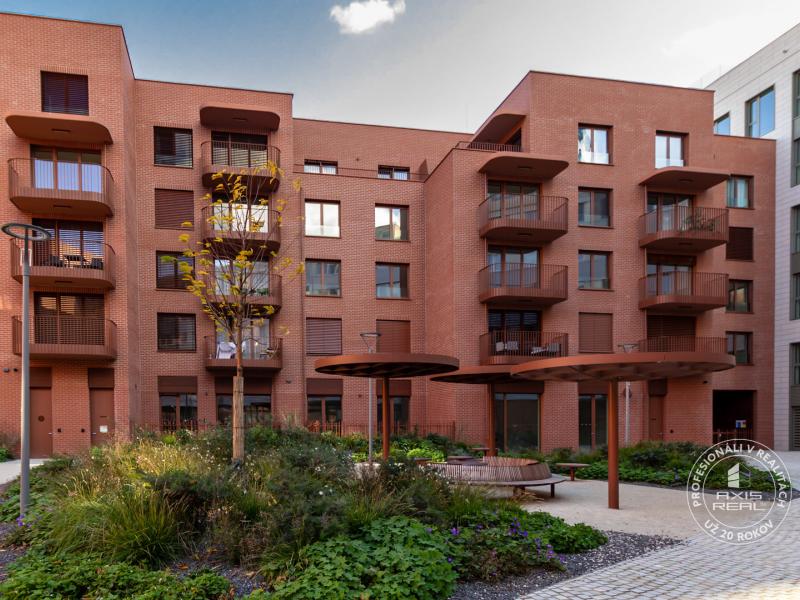  NOVÝ krásny 2i byt, ZWIRN, 2x balkón, parkovanie, Košická