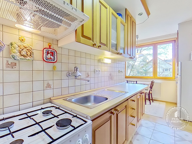   SLNEČNÝ 2-izbový byt s LODŽIOU, Stará Ľubovňa, Okružná ul