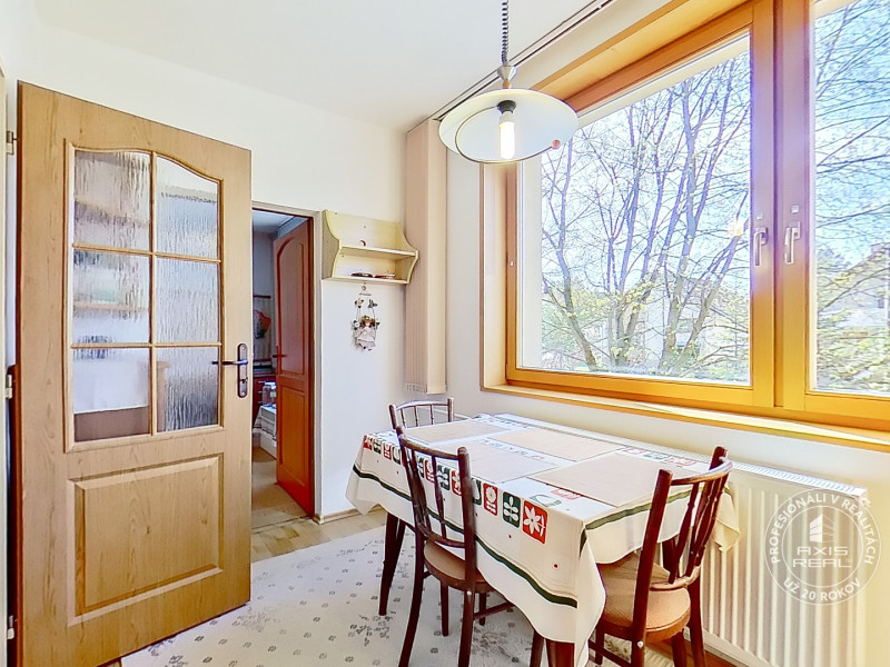   SLNEČNÝ 2-izbový byt s LODŽIOU, Stará Ľubovňa, Okružná ul