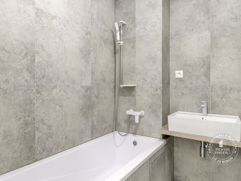  3-izbový byt REKONŠTRUKCII, BA III. Rača, Račianska ul.