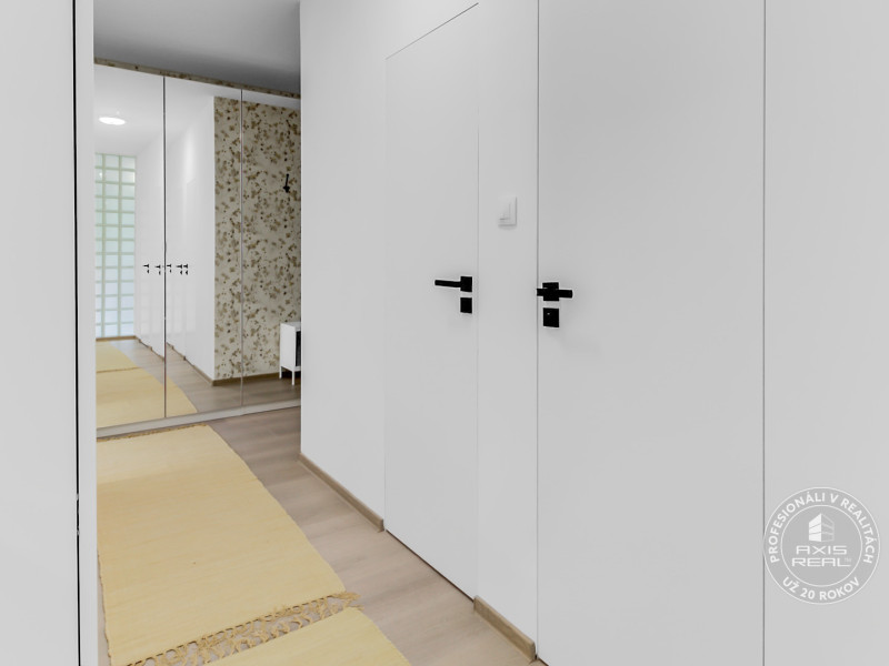  3-izbový byt REKONŠTRUKCII, BA III. Rača, Račianska ul.