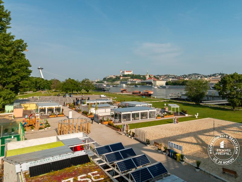  Luxusný slnečný 2-i byt, klíma, lodžia, parking, SKY PARK