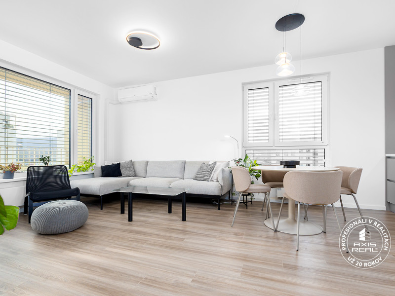  3-izb. byt s LODŽIOU, KLIMATIZÁCIOU a 2 GARÁŽOVÝMI MIESTAM