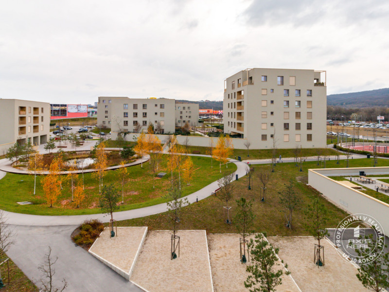  3-izb. byt s LODŽIOU, KLIMATIZÁCIOU a 2 GARÁŽOVÝMI MIESTAM