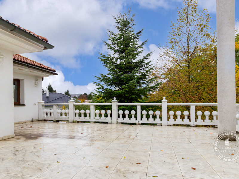  2-izb. byt v RD, TERASA, BA IV Dúbravka, Tavarikova Osada