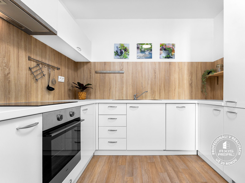  2-izbový byt s oddelenou kuchyňou a KLÍMOU, Miletičova 60