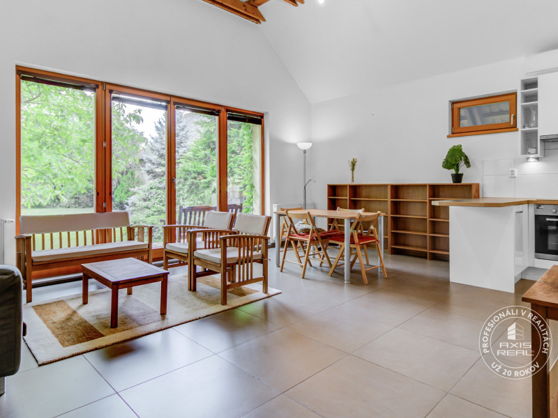  Big House + Smaller House for TWO GENERATION Living