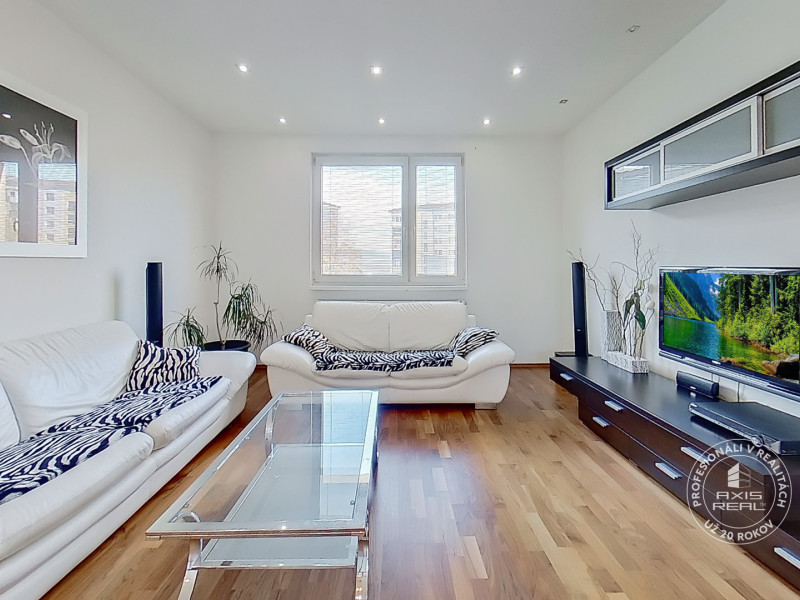  Zariadený 3-izbový byt, Stará Ľubovňa, Letná ulica