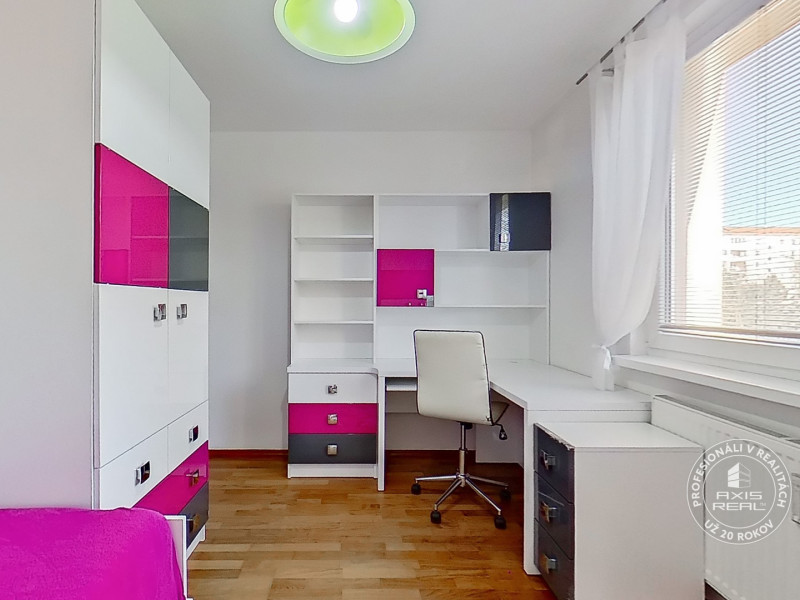  Zariadený 3-izbový byt, Stará Ľubovňa, Letná ulica