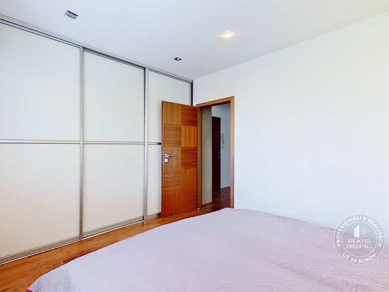  Zariadený 3-izbový byt, Stará Ľubovňa, Letná ulica