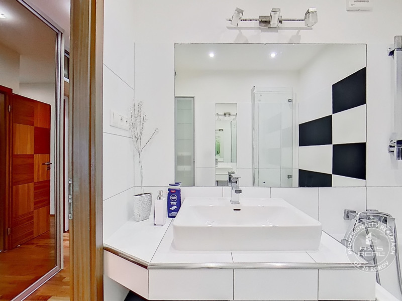  Zariadený 3-izbový byt, Stará Ľubovňa, Letná ulica