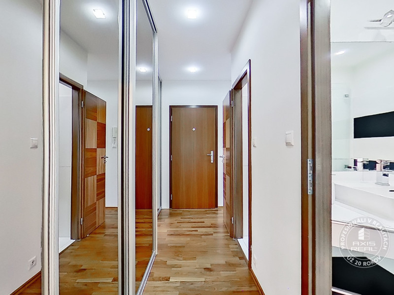  Zariadený 3-izbový byt, Stará Ľubovňa, Letná ulica