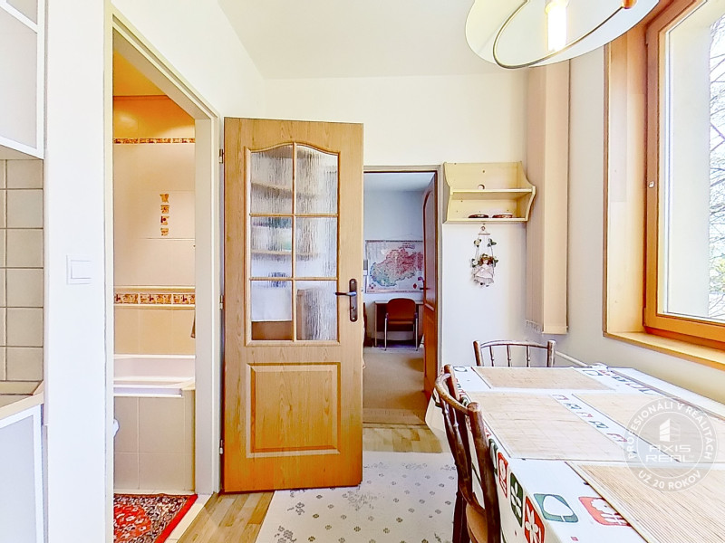   SLNEČNÝ 2-izbový byt s LODŽIOU, Stará Ľubovňa, Okružná ul