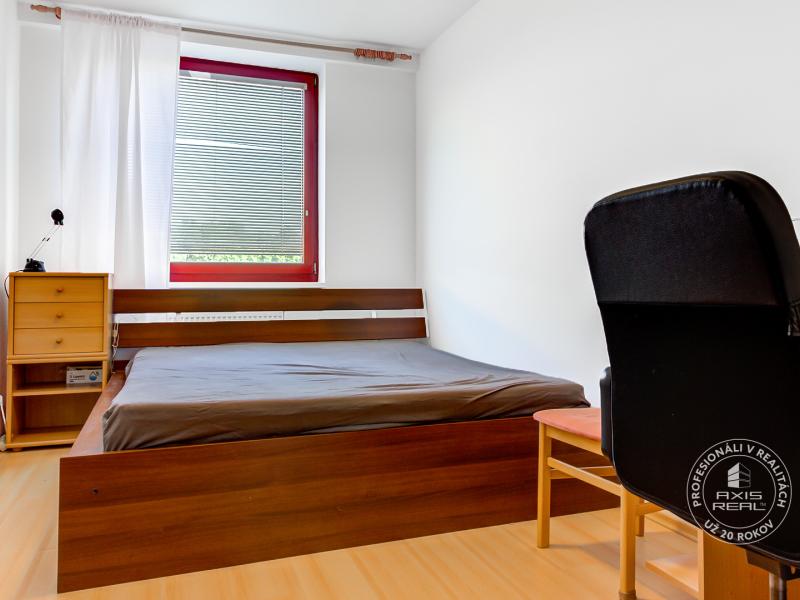 2 bedroom apartment with parking by Pasienky, Bratislava III, Junácka