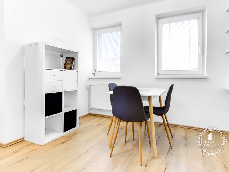   Pekný 2-izb. byt, TEHLA, Stupava, Zdravotnícka ul.