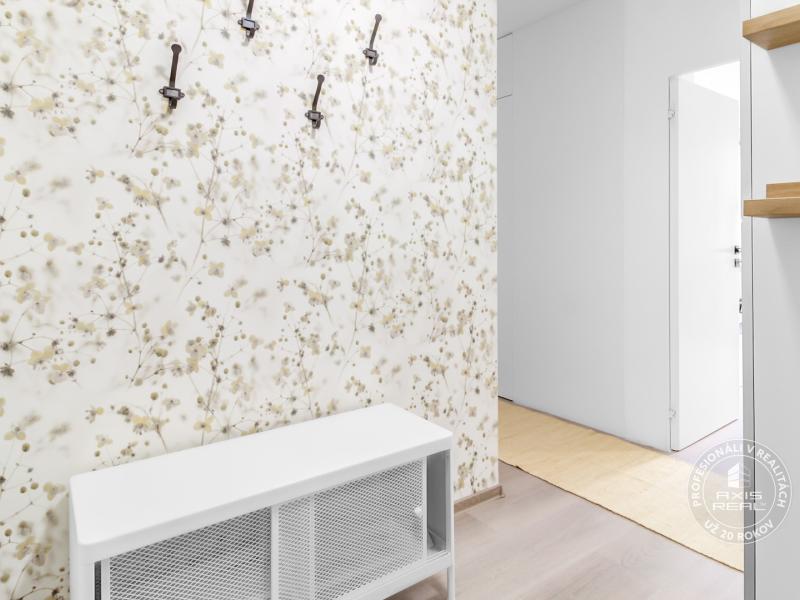  3-izbový byt REKONŠTRUKCII, BA III. Rača, Račianska ul.