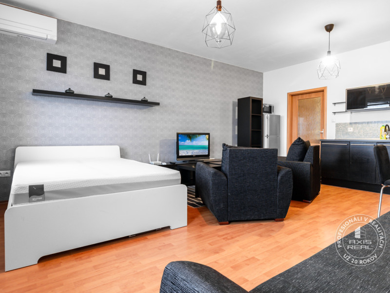  1-izb.byt s garážou, balkón, BA V. Petržalka, Vyšehradská